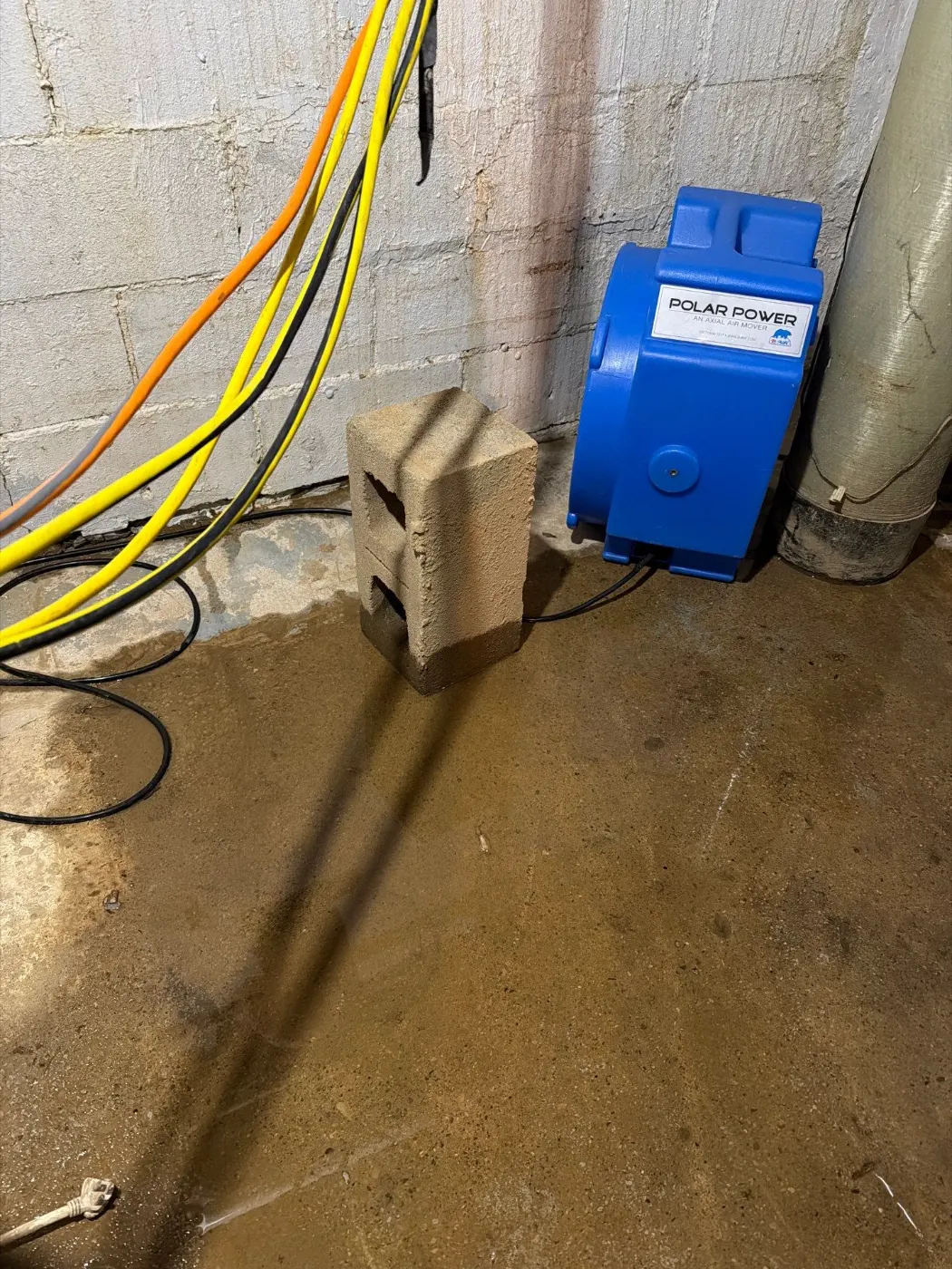 Basement water extraction in Heritage Park Indiana home